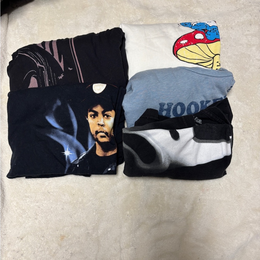Lots T shirts